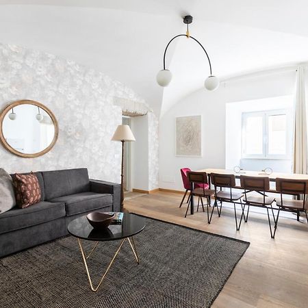 Sonder At Colosseum Cloisters Aparthotel Roma Esterno foto