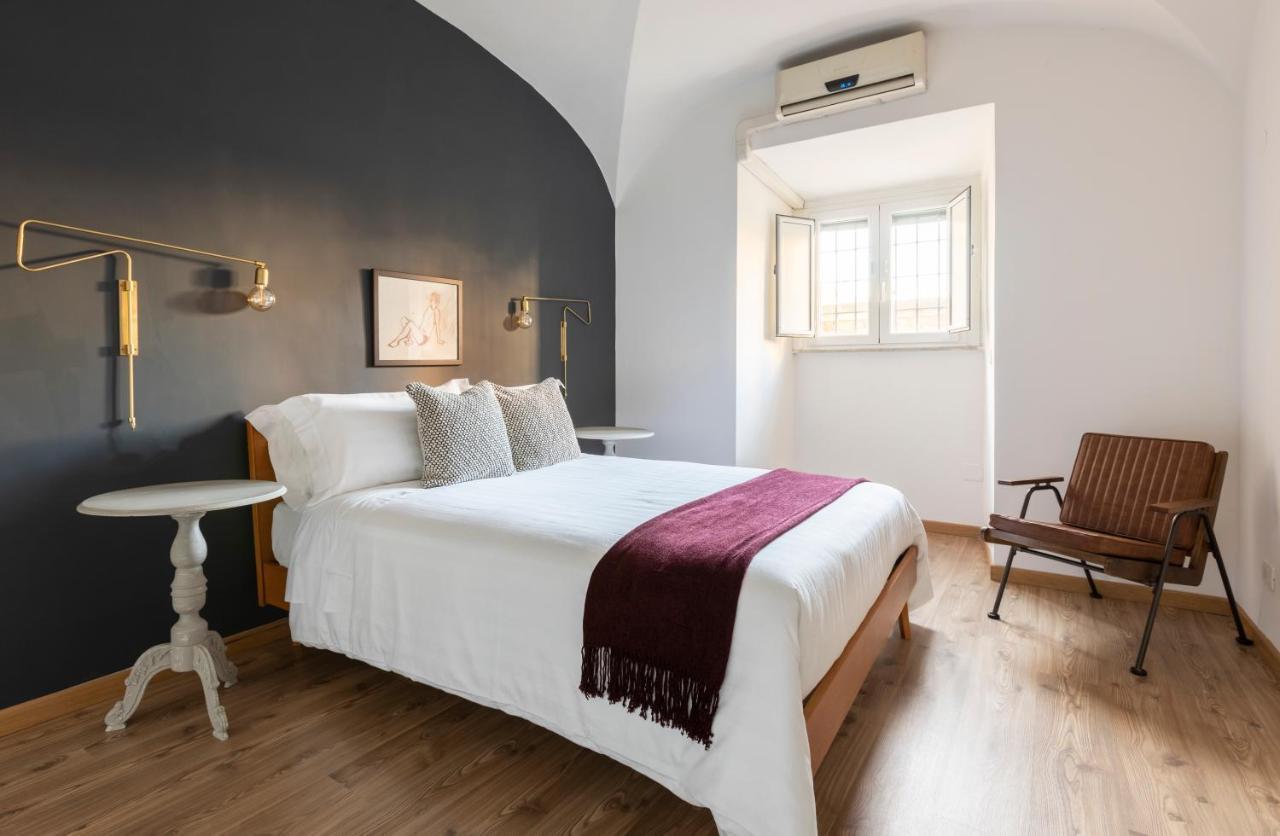 Sonder At Colosseum Cloisters Aparthotel Roma Esterno foto