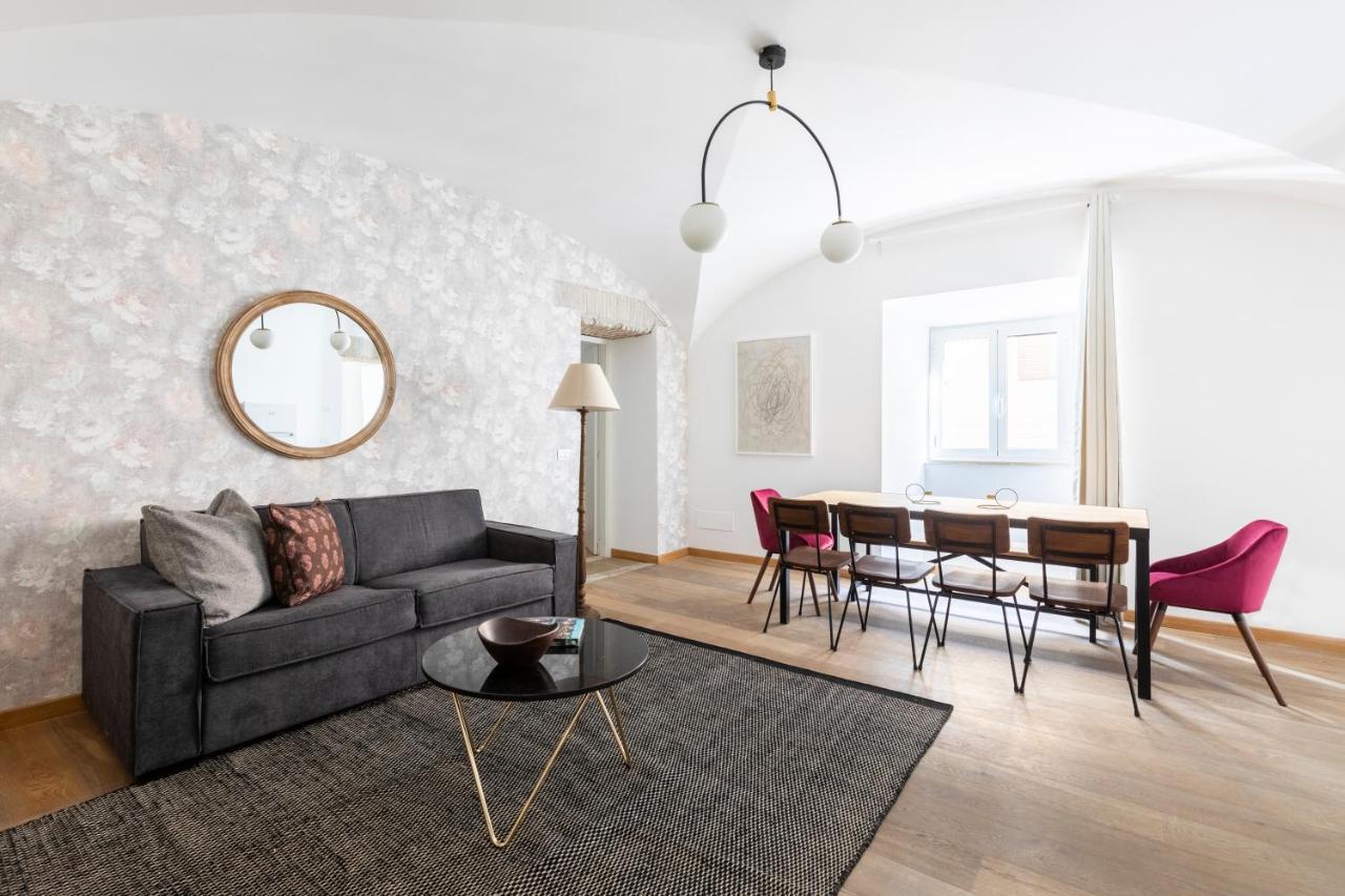 Sonder At Colosseum Cloisters Aparthotel Roma Esterno foto