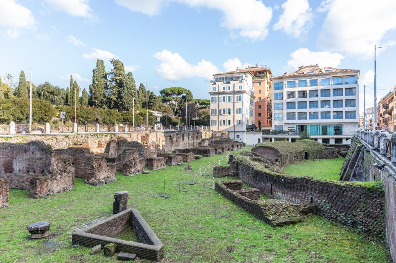 Sonder At Colosseum Cloisters Aparthotel Roma Esterno foto
